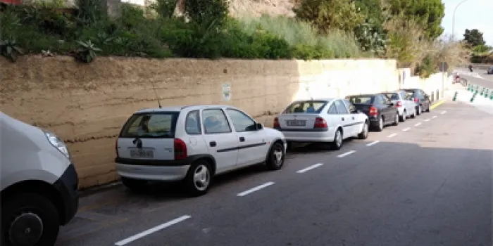 Veïns del carrer Anselm Clavé i zones properes han demanat informació sobre com fer la recollida selectiva