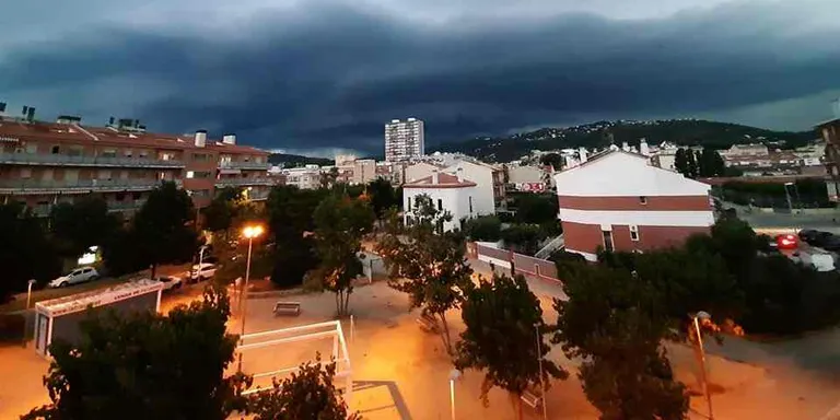 Diumenge amb clara millora del temps després de les tempestes