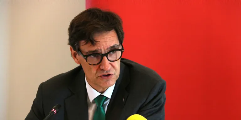 Illa insisteix a Aragonès que no oferirà un "xec en blanc" pels pressupostos: "Si no hi ha negociació, no els votarem"