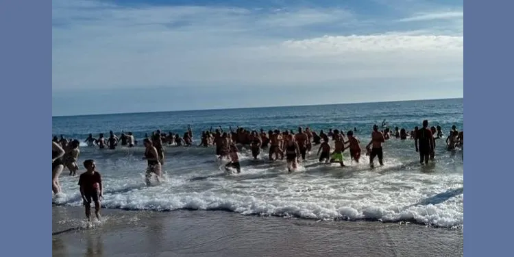 El 1r Bany de l’Any dels Atletes d’Altafulla complirà la majoria d’edat aquest dijous 1 de gener