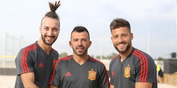 El trident de Torredembarra viatja al Japó amb la Selecció Espanyola per preparar els Jocs Mundials de Futbol Platja