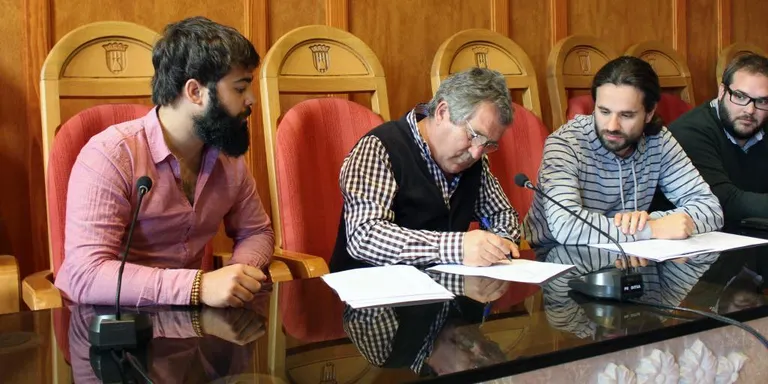 L'Escardívol acull l'enterrament de la sardina per finalitzar el Carnaval 2016