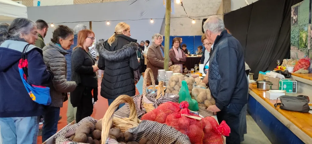 El Mercat del Trumfo i la Sal de Cambrils celebra aquest diumenge la seva 10a edició