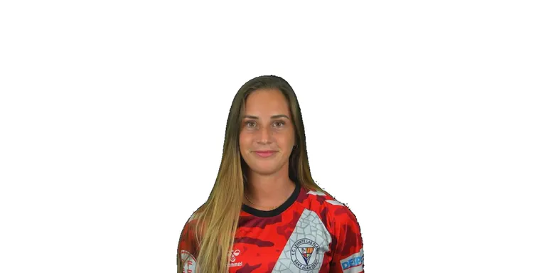 La futbolista de Vidreres Esther Solà fitxa pel Barça B mentres que l’arbucienca Clàudia Riumalló en marxa