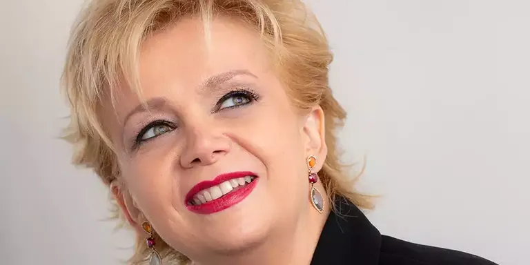 Mireia Pintó: “L’òpera i el cabaret tenen més coses en comú del que sembla”