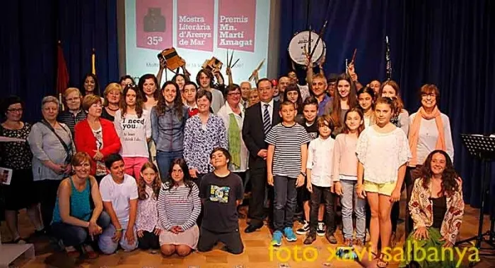 Tots els premiats de la Mostra Literà ria d'enguany ( Foto: Xavi Salbanyà )
