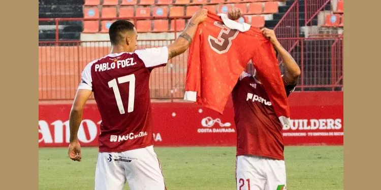 El Nàstic supera per la mínima al Tarazona i dedica la victòria a Santi Coch (0-1)