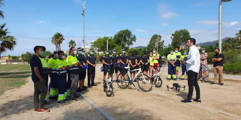 Pineda inaugura la temporada d'estiu i obre el passeig a la Platja de la Riera