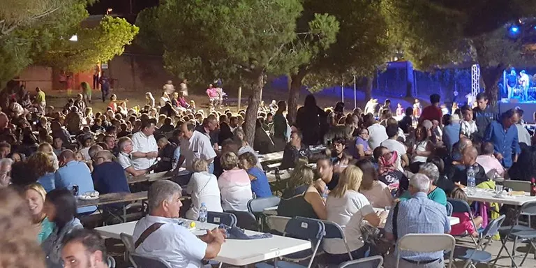 Satisfacció a la Cofraria de Poblenou per la gran resposta solidària als actes per l' "Edurne, lluitem amb tu"