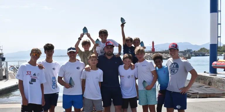 Podi per als regatistes del Club Nàutic Cambrils a la 3a regata Cambrils Costa Daurada