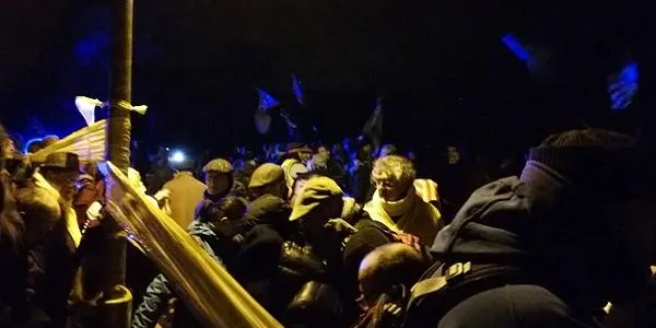 L’ANC d’Altafulla acompanya Carme Forcadell en el seu trasllat cap a Madrid