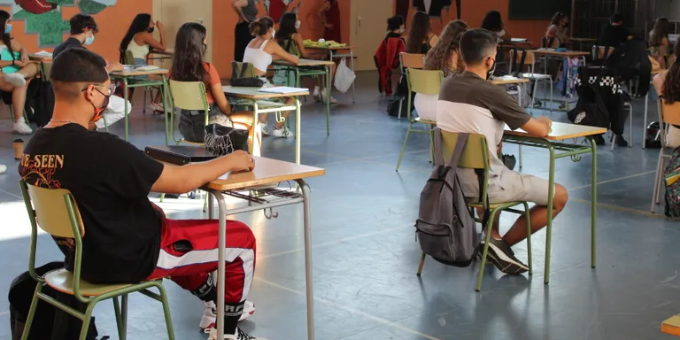 Comencen les preinscripcions a Cicles Formatius de Grau Mitjà, Batxillerat i PFIs