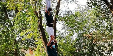 Els castellers de Caldes fan un pas de gegant cap a la normalitat amb el nou pla del Procicat que permet fer castells de fins a 160 persones