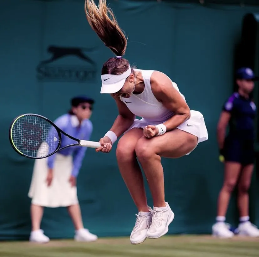 Paula Badosa i Sara Sorribes guanyen i fan un pas més a Wimbledon