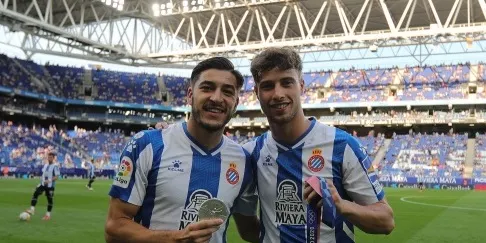 L'Espanyol reconeix Gil, Puado i Wu-Lei abans del partit contra el Vila-real