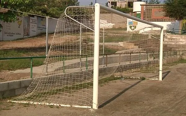 Les obres del camp de gespa artificial de l’Estadi Joan Pijuan d’Altafulla no s’iniciaran fins el mes de maig