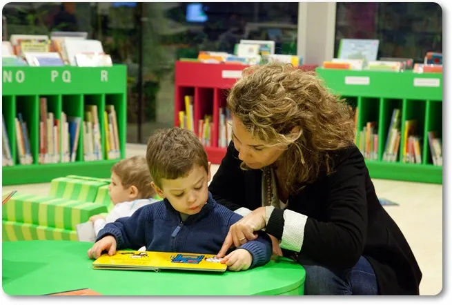 Aquest novembre la Biblioteca Municipal Ernest Lluch celebra 8 anys