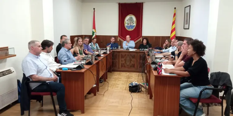 L'oposició veu un desequilibri dins l'equip de govern amb la nova remodelació del cartipàs