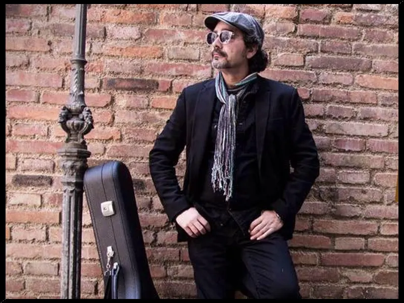 JAN DÍAZ cantautor rubinenc