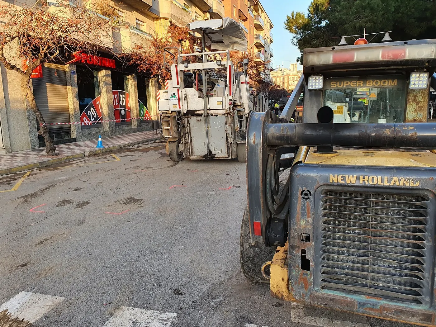 Aprovats el Pla de voreres i el Pla d'asfaltatge de Pineda, que s'executarà fins desembre