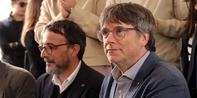 Junts veu una "bona notícia" la trobada entre Puigdemont i Junqueras