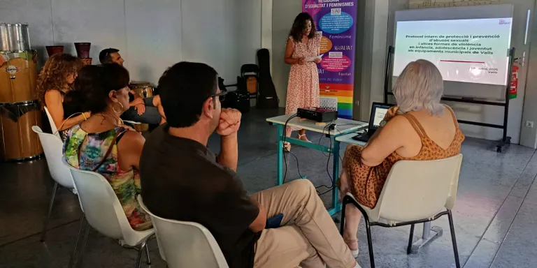 Valls incorpora un protocol de protecció i prevenció d’abusos en infància i adolescència