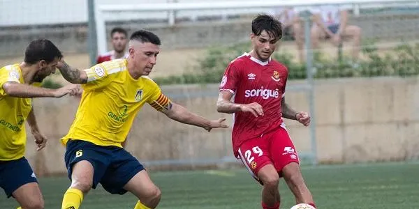 Un gol de Pablo Fernández permet al Nàstic vèncer el Castelldefels i seguir viu a la Copa Catalunya