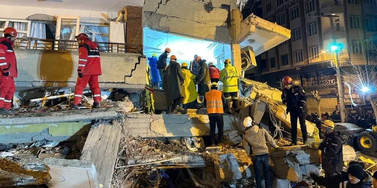 Caldes ajudarà amb 2.000 euros els damnificats pel terratrèmol del Kurdistan, Síria i Turquia