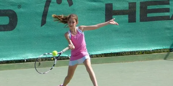 L’altafullenca Anna Ortiz aconsegueix el Sots Campionat de Catalunya de Tennis en categoria Benjamí Femení