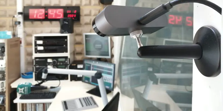 Ràdio Arenys de Munt oferirà diumenge un programa especial eleccions amb l’estrena del sistema streaming
