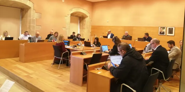 L'oposició rebutja els comptes presentats pel govern per enguany