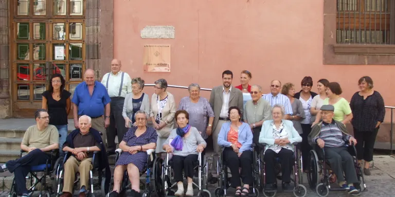 L'alcalde de la Seu rep els padrins del Centre de Dia i la residència de Gent Gran de l'Hospital