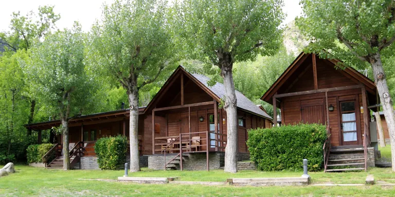 El sector turístic de l'Alt Pirineu confia a salvar la temporada d'estiu amb el mes d'agost