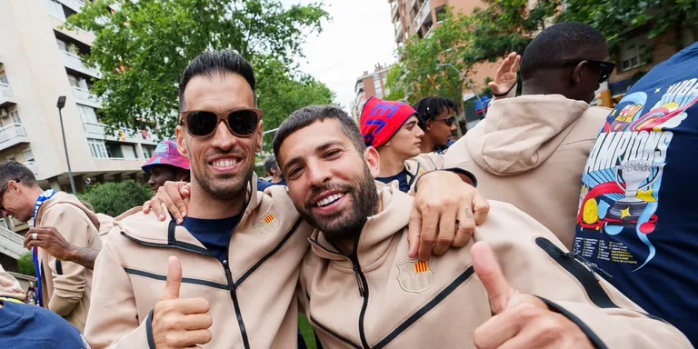Jordi Alba s'haurà de rebaixar el sou si vol seguir al Barça