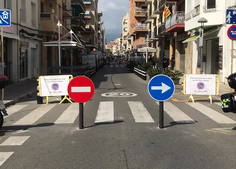 El carrer Pau Casals serà exclusiu per a vianants durant les tardes i les nits d’estiu