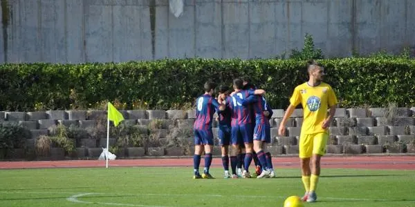 El Catllar es deixa tres punts contra el Gavà, però recupera sensacions (4-3)