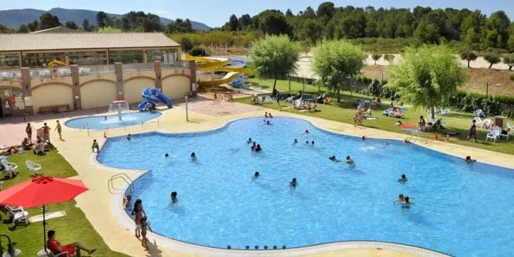 La taxa de supervivència d'empreses rubinenques supera la mitjana comarcal