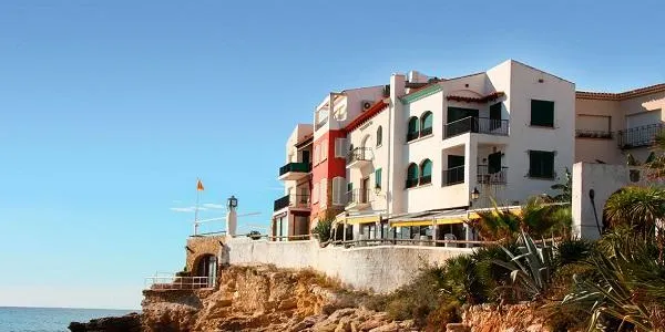 L’Ajuntament de Roda de Berà i l’Entitat Urbanística del Roc de Sant Gaietà renoven el conveni de col·laboració
