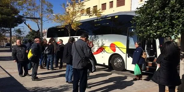 L’ANC d’Altafulla manté la concentració a Barcelona, tot i l’anunci d’ajornament del ple d’investidura