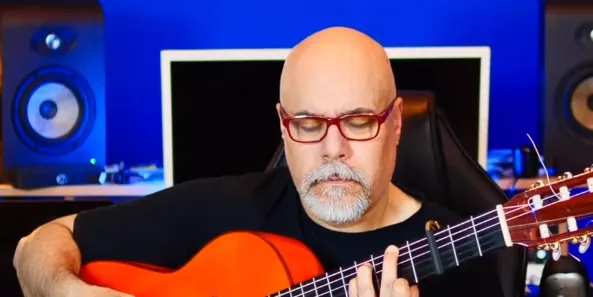 El guitarrista calderí Luis Robisco col·labora amb el grup bosnià Divanhana