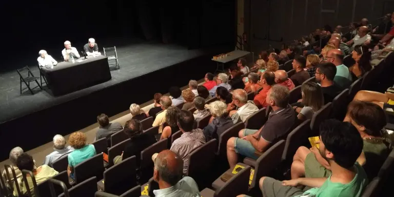 Vicent Partal a Pineda: "Els problemes polítics es resolen parlant i votant, i no als tribunals"