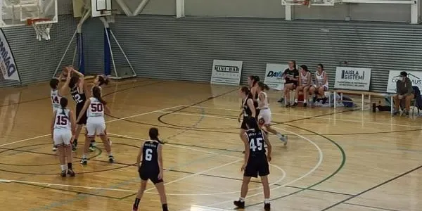 Visita complicada del Junior femení del CB Altafulla – BBG a la pista de l’AB Vendrell