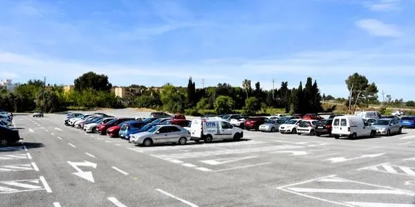 Es reactiva la licitació per llogar terrenys destinats a aparcament públic a Torredembarra