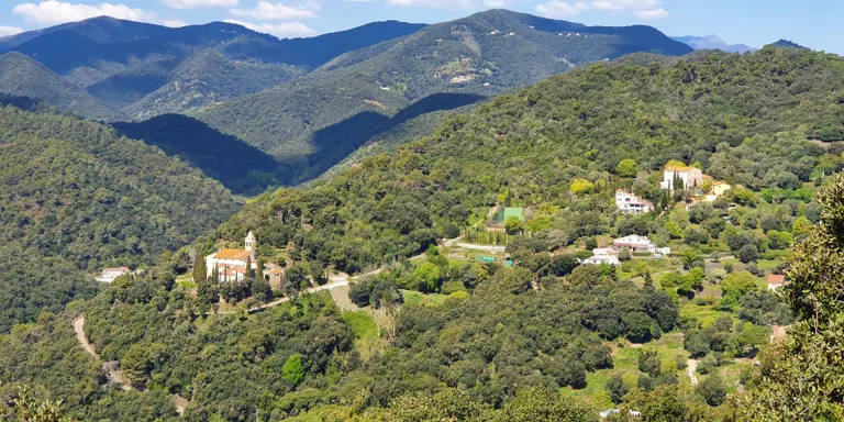 Sol al matí i núvols de tarda