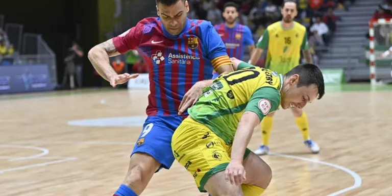 El Barça rasca un empat davant el Jaén (2-2) tot i les nombroses baixes