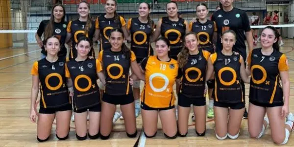 Cara i creu del Juvenil i el Cadet del CEVOL Torredembarra davant el CV Sant Pere i Sant Pau