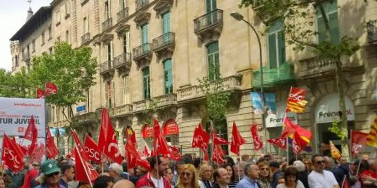 Els sindicats demanen un 1 de maig massiu per mantenir el pols de les protestes