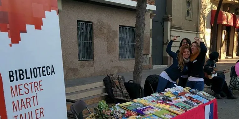 Campanya de donació de llibres a la Biblioteca per col·laborar amb La Marató