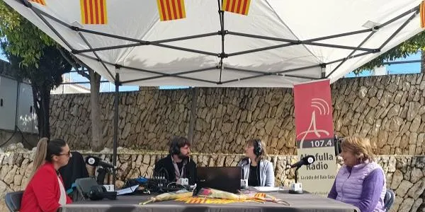 Altafulla Ràdio celebra Sant Jordi amb 7 hores de programació especial des de la fira