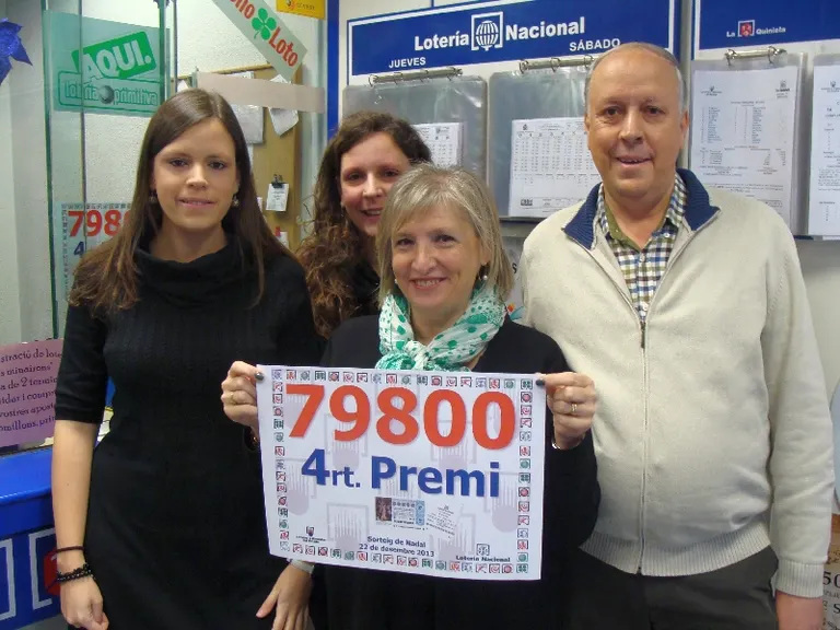 La Seu reparteix una sèrie del 79800, quart premi de la Loteria de Nadal
